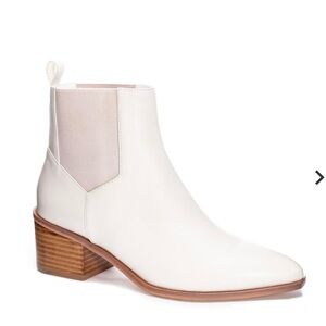 Women’s Chinese Laundry Chelsea Bootie